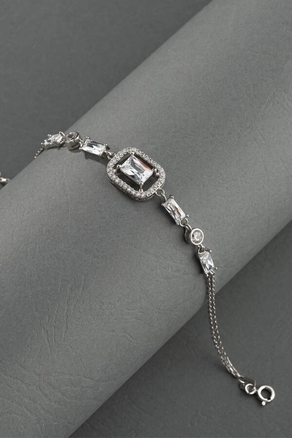 Gümüş Pazarım - Baget Taşlı Emerald Kesim Gümüş Bileklik