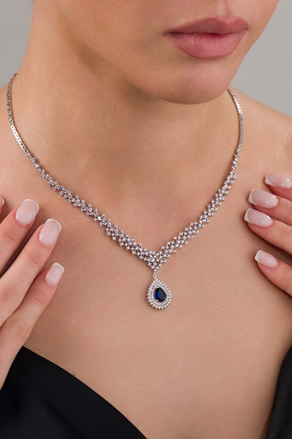 Gümüş Pazarım - Hürrem Sultan Modeli Safir Taşllı Damla Motifli 925 Ayar Gümüş Kolye (1)