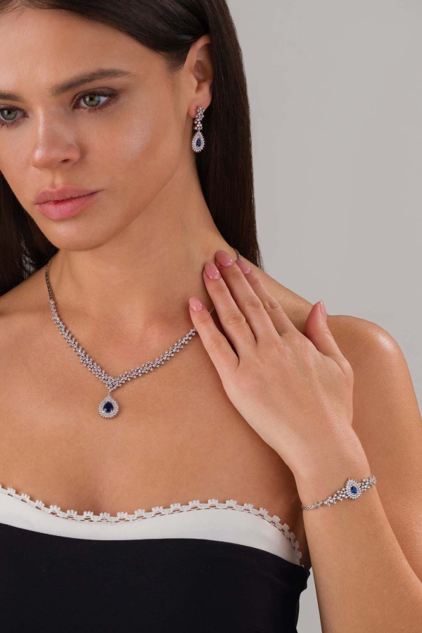 Gümüş Pazarım - Hürrem Sultan Modeli Safir Taşllı Damla Motifli 925 Ayar Gümüş Set