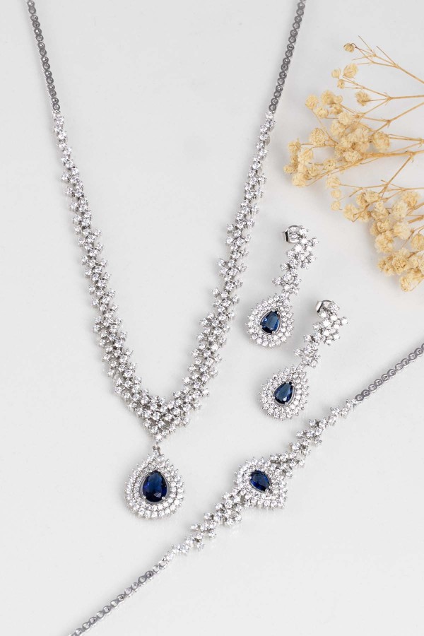 Gümüş Pazarım - Hürrem Sultan Modeli Safir Taşllı Damla Motifli 925 Ayar Gümüş Set (1)