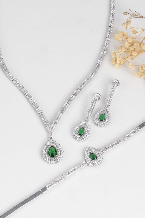 Gümüş Pazarım - Hürrem Sultan Modeli Zümrüt Taşllı Damla Motifli 925 Ayar Gümüş Set